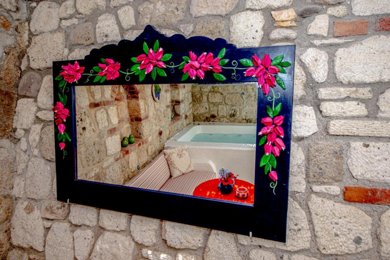 Villa Taraca Alacati Romantik Otel (Adults Only) Bagian luar foto