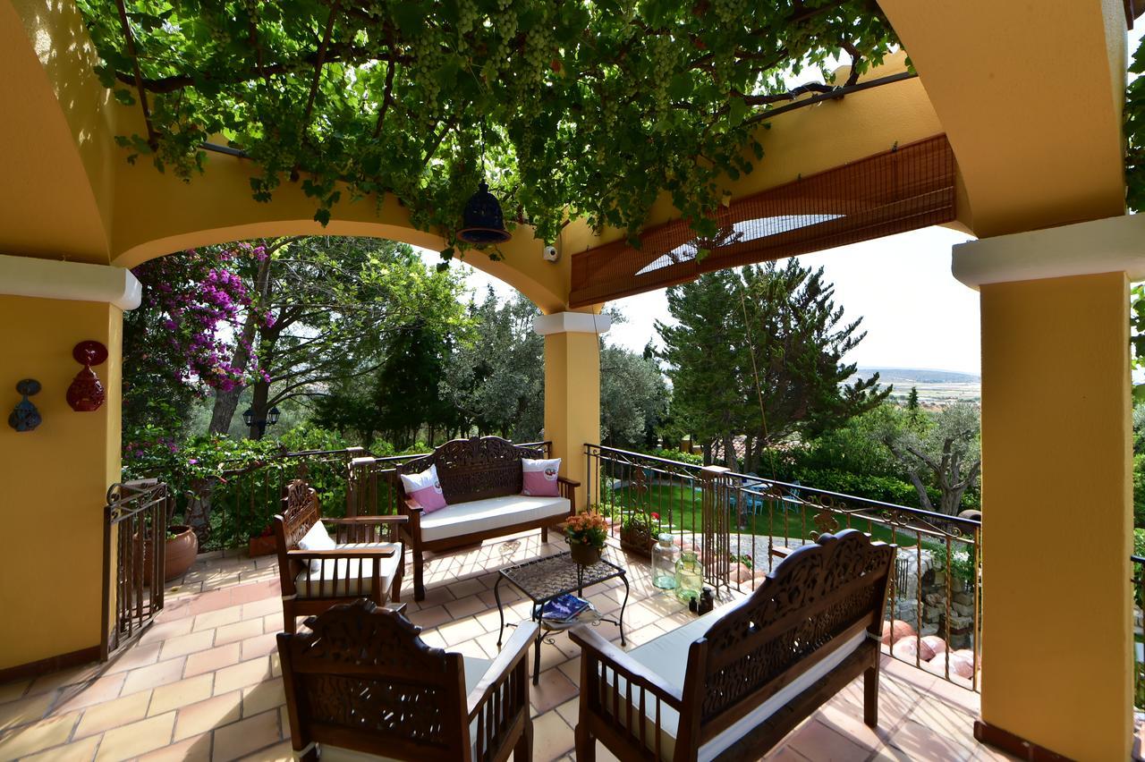 Villa Taraca Alacati Romantik Otel (Adults Only) Bagian luar foto