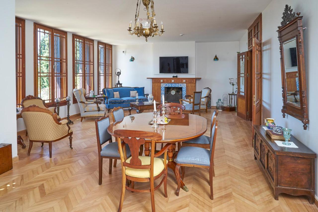 Villa Taraca Alacati Romantik Otel (Adults Only) Bagian luar foto