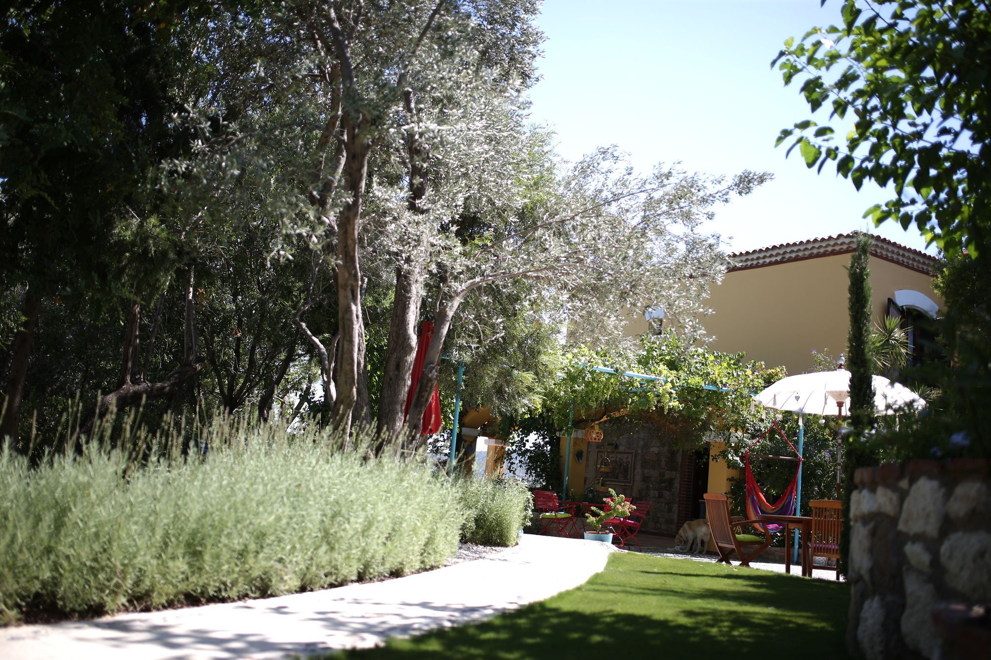 Villa Taraca Alacati Romantik Otel (Adults Only) Bagian luar foto
